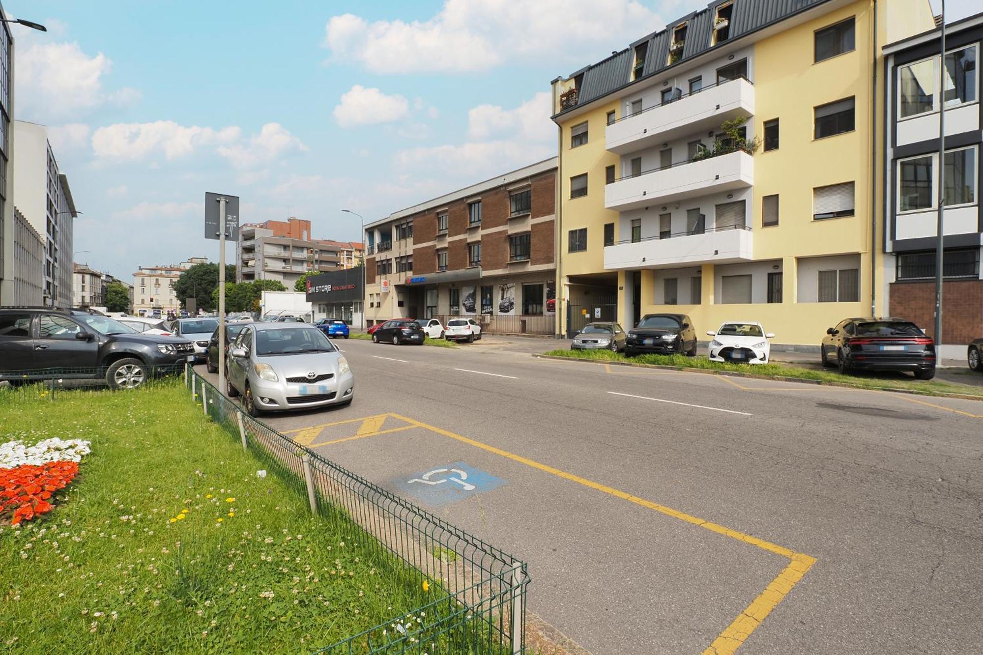 Appartamento Primopiano - Ortles Milano Esterno foto